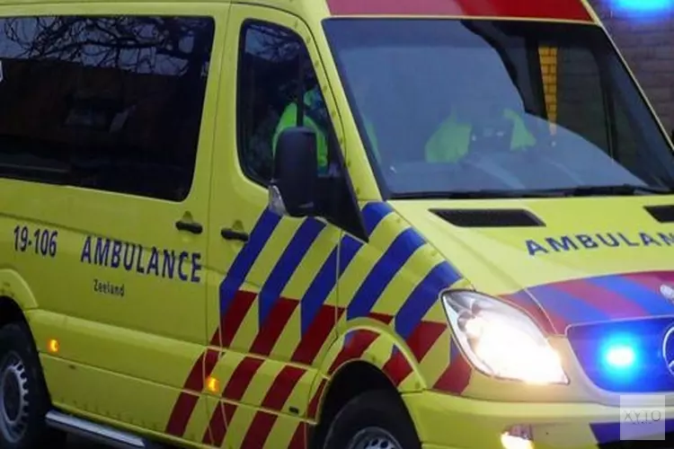 Scooterrijder gewond na botsing met auto