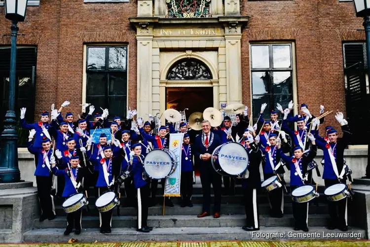 Wereldkampioen Jong Pasveer gehuldigd