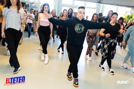 EL TETEO, wereld van culturen: Een Viering van Caribische Cultuur in Zaandam