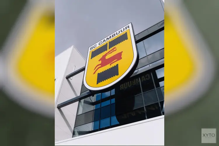 Jong AZ verrast titelkandidaat SC Cambuur in Leeuwarden