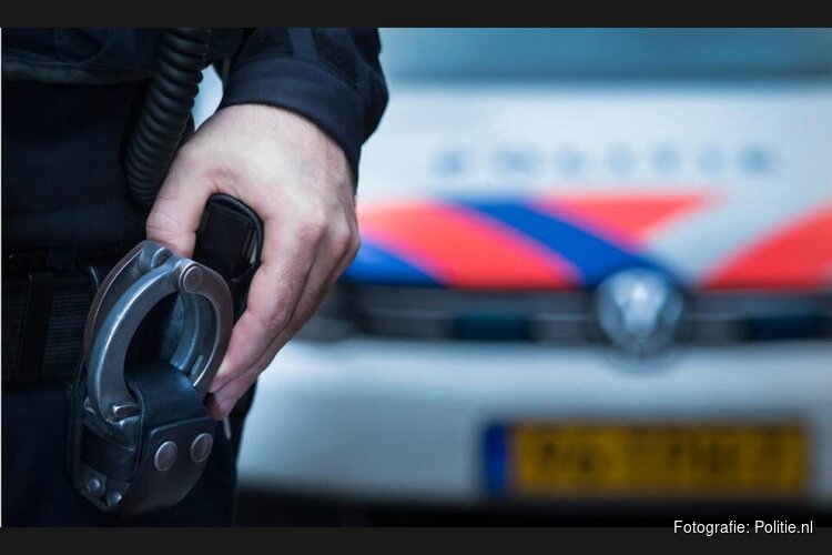 Één verdachte aangehouden na steekpartij M.H. Trompstraat in Leeuwarden
