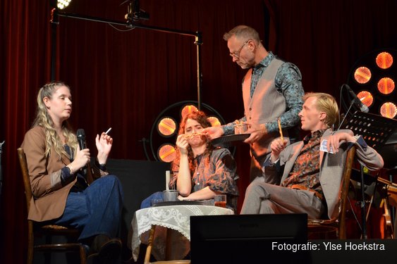 Theatervoorstelling brengt gesprek over rookvrije generatie op gang