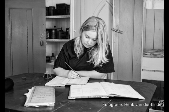 Museum ’t Fiskershúske laat vrijwilligers en medewerkers portreteren