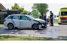Drie gewonden na ongeval op kruising N393 bij Stiens